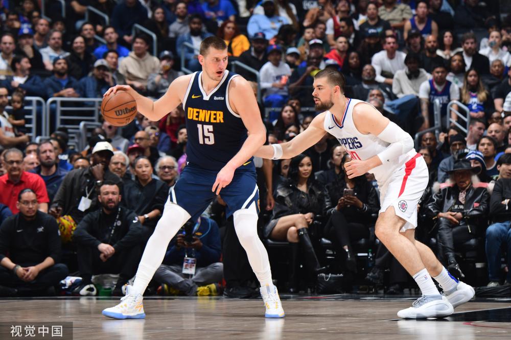 狼堡主帅 狼堡主帅