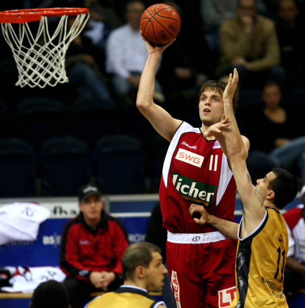 度让皇马球 度让皇马球