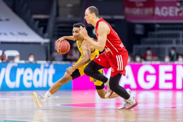 间与战术需 间与战术需